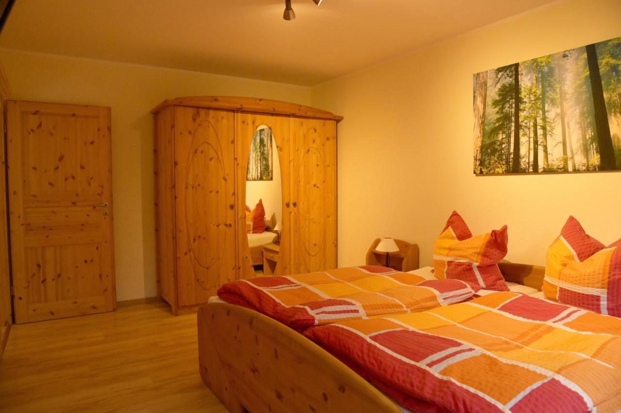 Appartement Haus Alpenrose Zum Vic à Wermelskirchen Extérieur photo