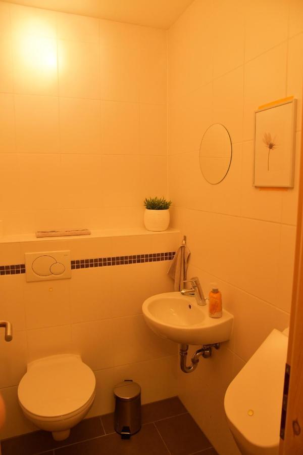 Appartement Haus Alpenrose Zum Vic à Wermelskirchen Extérieur photo
